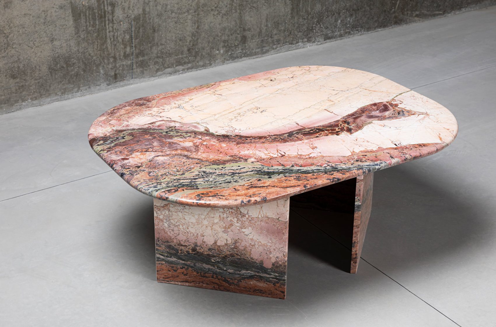 Breccia_Medicea_Acquasanta_Blackberg_Collection